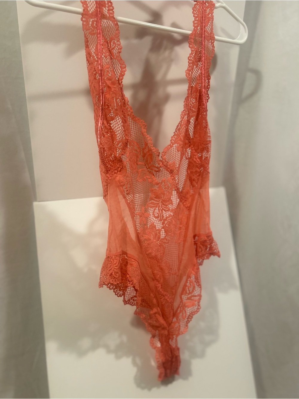 VINTAGE Fredrick’s of Hollywood Sheer Coral Lace V-Neck Bodysuit
